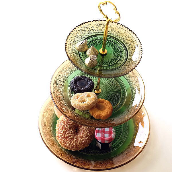 ケーキスタンド 3段 ガラス アンティーク おしゃれ ケーキ皿 スタンド ケーキプレート 洋食器 クラシック スイーツスタンド フレンチ