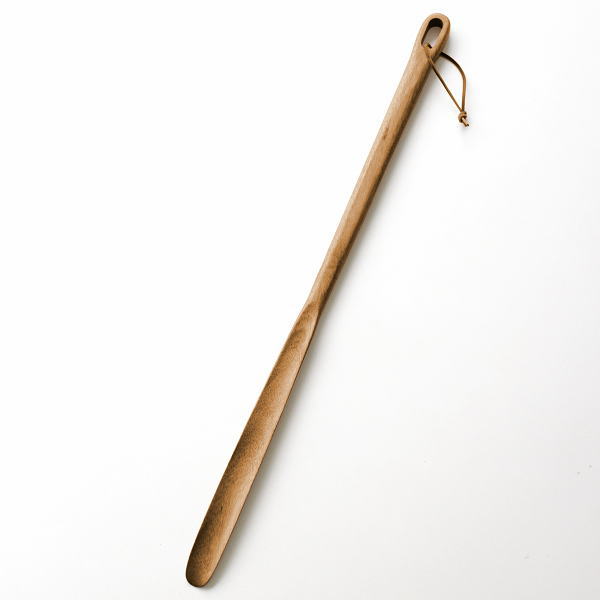 靴べら ロング 木製 おしゃれ 70cm シューホーン くつべら 靴ベラ 玄関 天然木 ウッド 革紐付き 革ひも付き ロング靴べら オレーシア [akr3377]