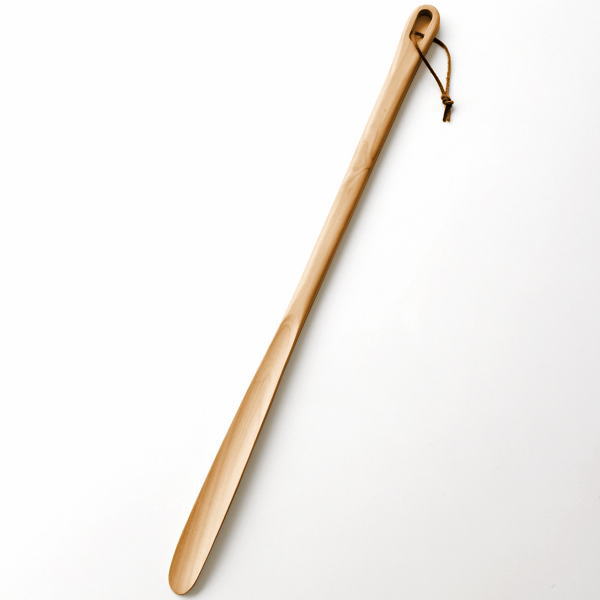 靴べら ロング 木製 おしゃれ 70cm シューホーン くつべら 靴ベラ 玄関 天然木 ウッド ナチュラル 革ひも付き ロング靴べら 白木[akr4550]