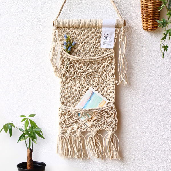 タペストリー おしゃれ 壁掛け ウォールポケット 小物入れ 北欧 モダン 和風 和モダン ナチュラル 布 ファブリック 吊り下げ マクラメタペストリー 2ポケット [cle0639]