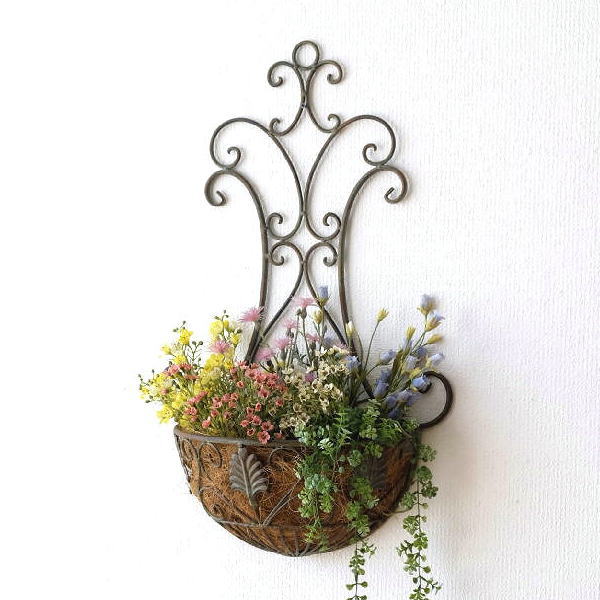 バスケット 壁掛け ウォールラック おしゃれ ウォールバスケット ガーデンラック かご エレガントなアイアンのウォールバスケット [cov1560]