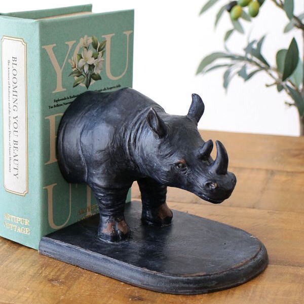 ブックエンド サイ おしゃれ 本立て ブックスタンド 卓上 机上 アンティーク 置物 仕切り 収納 スタンド シャビーなブックエンド サイ [cov5750]