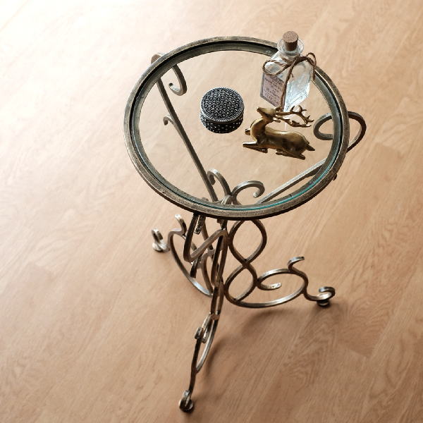 サイドテーブル ガラステーブル 丸 おしゃれ アイアン アンティーク エレガント 円形 クラシック コンパクト スリム アイアンとガラスのエレガントテーブル 【送料無料】 [ebn7042]