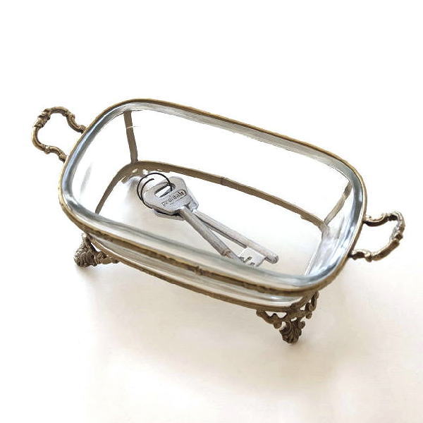 小物入れ おしゃれ かわいい ガラス トレイ ハンドル付き スクエア トレー アンティーク レトロ 真鍮のハンドル付きガラスの小物入れ [ebn9745]