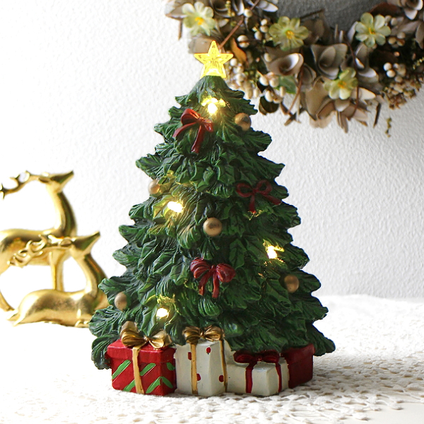 クリスマスツリー 置物 LED ライト 光る 卓上 ミニ かわいい オブジェ Xmas おしゃれ 玄関 リビング 高さ24cm LED グリーンツリーのオブジェ [hal4974]