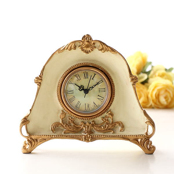 置時計 アンティーク エレガント アラベスク ヨーロピアン クラシック おしゃれ アナログ 小さい ミニ 可愛い ローマ数字 ベルサイユ スタンドクロック [hal6798]
