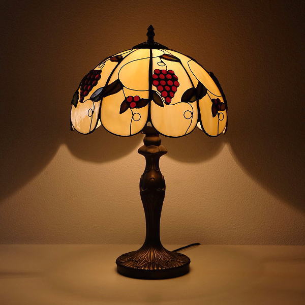 テーブルランプ おしゃれ ステンドグラス 照明 ランプスタンド 大きめ エレガント クラシック ベッドサイドランプ テーブルスタンド ステンドテーブルランプ D 【送料無料】 [itn1914]