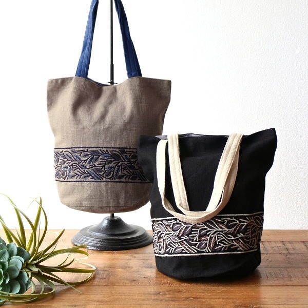 トートバッグ コットン 刺繍 おしゃれ 軽量 かわいい レディース かばん 丸底 シンプル リボン刺繍 コットン丸底トートバッグ 2カラー [kan2520]