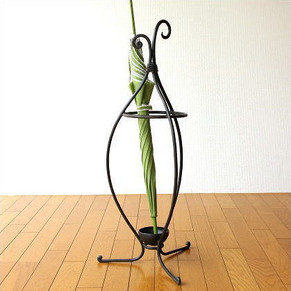 傘立て おしゃれ アンティーク ロートアイアン モダン シンプル 鉄製 エレガント デザイン インテリア 玄関 アンブレラスタンド ノアール・アイアン傘立て 【送料無料】 [kan4121]