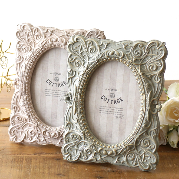 写真立て フォトフレーム おしゃれ 可愛い 壁掛け 卓上 結婚祝い プレゼント 装飾 ハガキサイズ ポストカード KG判 楕円 オーバル 横向き対応 デコラティブなフォトフレーム 2カラー [kan4531]