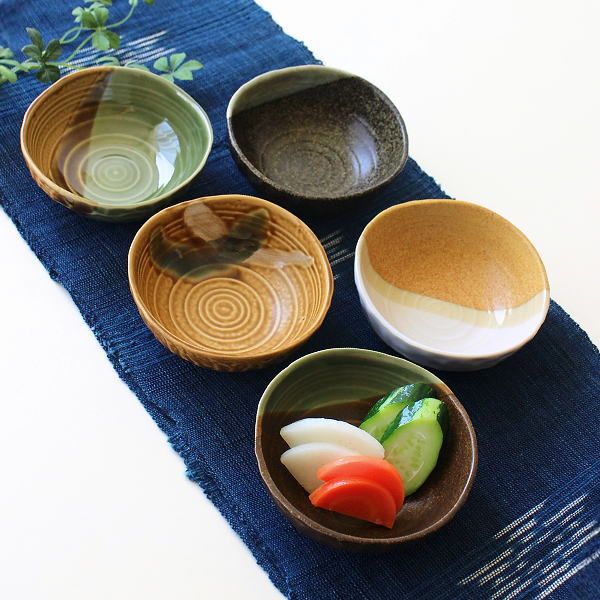 小鉢 5個セット 美濃焼 おしゃれ 直径10cm 食器セット 小皿 ボウル 和食器 陶器 ろくろ成形 日本製 うつわ 和モダン 化粧箱入り ギフト 緑彩小鉢5個セット [ksn2071]