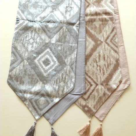 テーブルランナータッセル付き モダン 北欧 エレガント テーブルクロス テーブルセンター テーブルウェア テーブルランナー G２カラー [kwb5936]