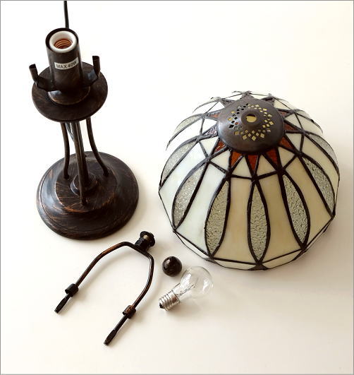 アンティーク・ステンドグラスランプ ステンドグラスランプ 水玉/ドリームスター 8インチ ティファニー