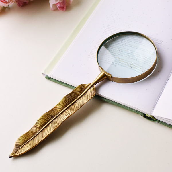 ルーペ 真鍮 アンティーク ゴールド 卓上 拡大鏡 おしゃれ 置き型 手持ち インテリア雑貨 クラシック レトロ エレガント ブラス ルーペ フェザー [ebn7152]