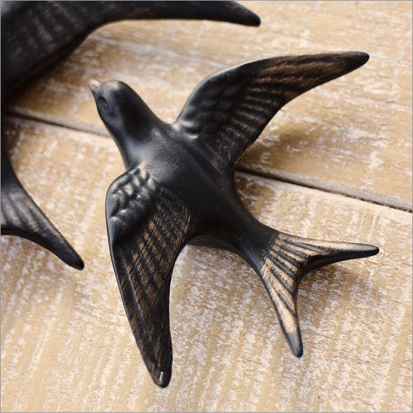 ハンドメイド　鍛金　銅　黒染め　鳥　インテリア　置物　アンティーク調 ハンドメイド 鍛金 銅 黒染め 鳥 インテリア 置物 アンティーク調