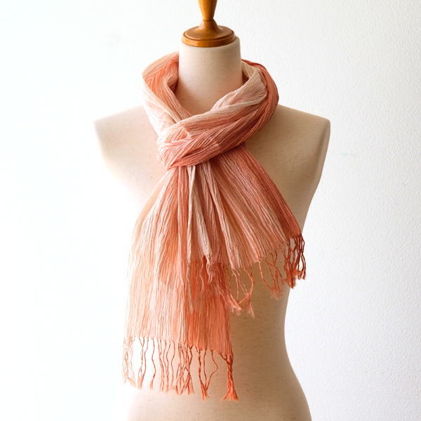 ショール ストール コットン 綿100％ 冷房対策 日よけ UV対策 薄手 軽量 首元 肩掛け おしゃれ 春夏 幅70cm 長さ170cm グラデーションショール コーラル [kan2153]