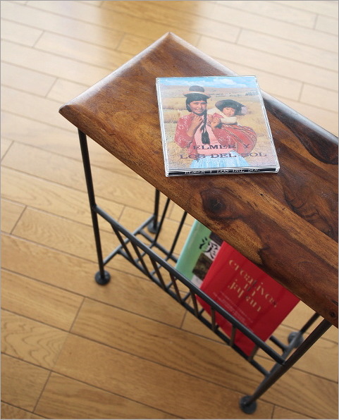 シーシャムウッドマガジンテーブル(1)