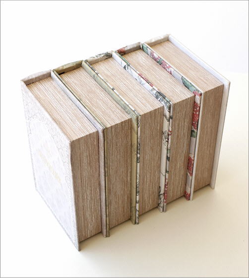 小物入れ 本型 ブック型 おしゃれ 洋書 かわいい 収納ボックス