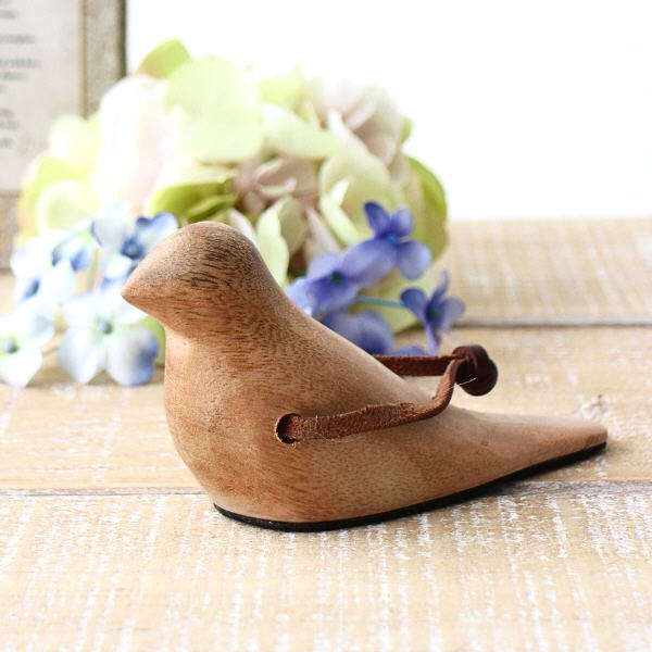 ドアストッパー 室内 置き型 鳥 バード 革紐付き かわいい マンゴーウッド 木製 動物 アニマル 鳥のオブジェ風 木のドアストッパー [ksh7280]
