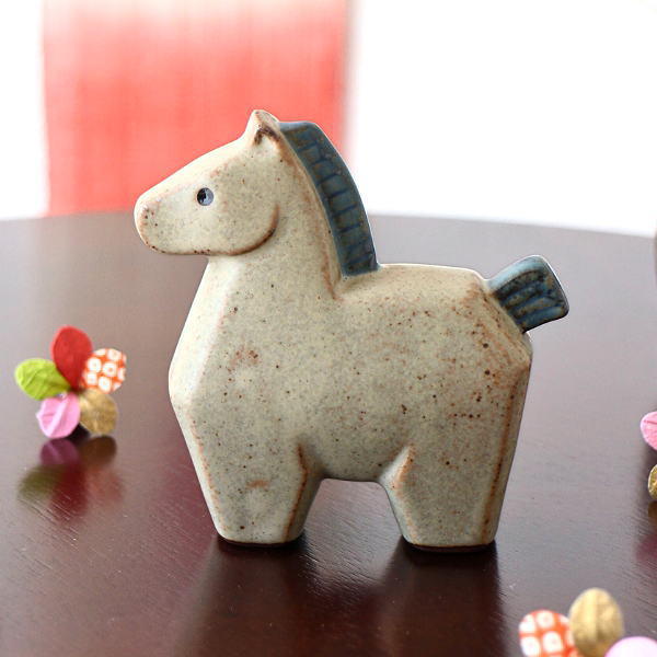 干支 置物 馬 午 陶器 瀬戸焼 玄関 干支飾り オブジェ 飾り物 小物 おしゃれ かわいい 日本製 焼き物 陶彩招福 干支飾り 午 [ksn3630]