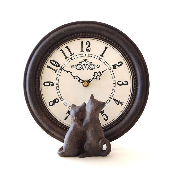 置き時計 置時計 レトロ アンティーク 猫 可愛い かわいい アナログ おしゃれ 仲良しキャットのサークルクロック [sik2167]