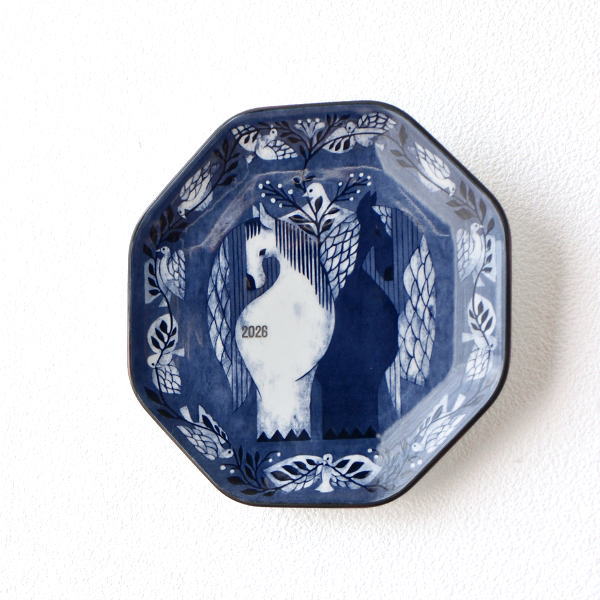 2026年 干支 午 飾り皿 | 福田利之×波佐見焼 イヤープレート 呉須の美しい濃淡 飾皿 化粧箱入り 縁起物 インテリア ギフト プレゼント 福田利之 イヤープレート [skt3254]