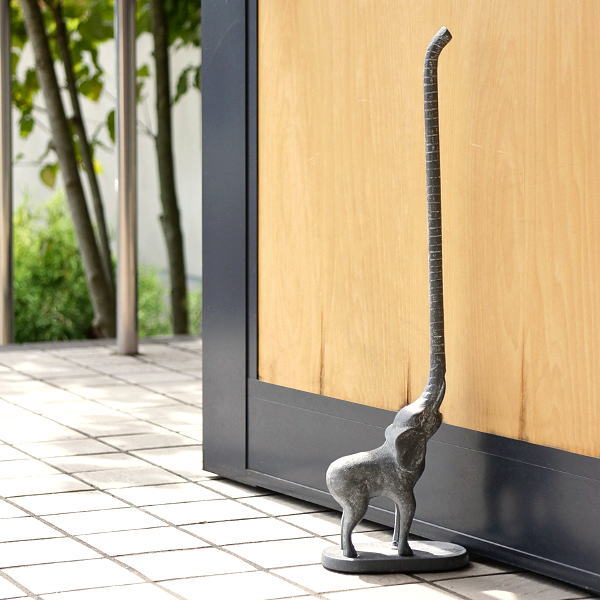 鉄器 香炉 象脚獣頭香炉 竜形盤香炉 香道具 工芸品 置物 象の鉄の置物 鉄器 香炉 象脚獣頭香炉 竜形盤香炉