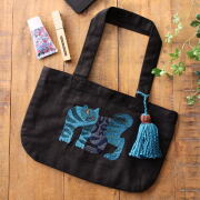 トートバッグ レディース おしゃれ 軽量 軽い 刺繍 ランチバッグ 内ポケット タッセル コットン かわいい CHIZURI刺繍 コットンミニバッグ [kan3041]