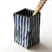 箸立て 陶器 有田焼 おしゃれ 日本製 焼き物 四角 和風 ペン立て ペンスタンド カトラリースタンド 陶器の箸立て 濃十草 [msg3871]
