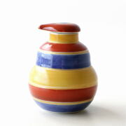 醤油さし しょうゆ差し おしゃれ 陶器 液だれしにくい 和風 カラフル かわいい 波佐見焼 日本製 陶器のお醤油さし 錦独楽筋 [msg4686]