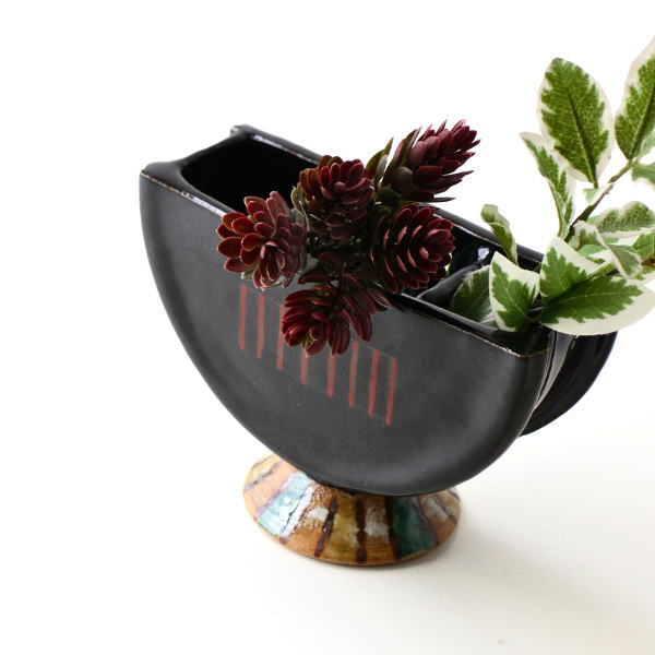 花瓶 陶器 花器 おしゃれ 一輪挿し 和風 瀬戸焼 黒釉線文三つ仕切り花入れ [mkn2308]