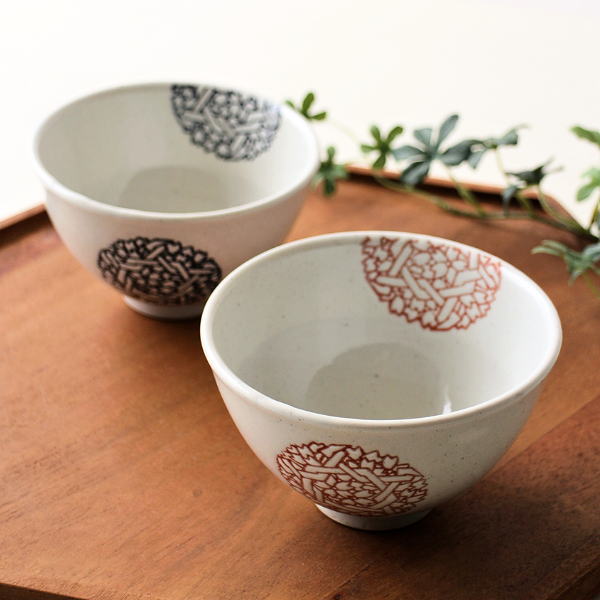 夫婦茶碗 ご飯茶碗 セット 焼き物 有田焼 陶器 日本製 シンプル おしゃれ 和食器 飯碗 花てまり 2カラーセット [msg4836]