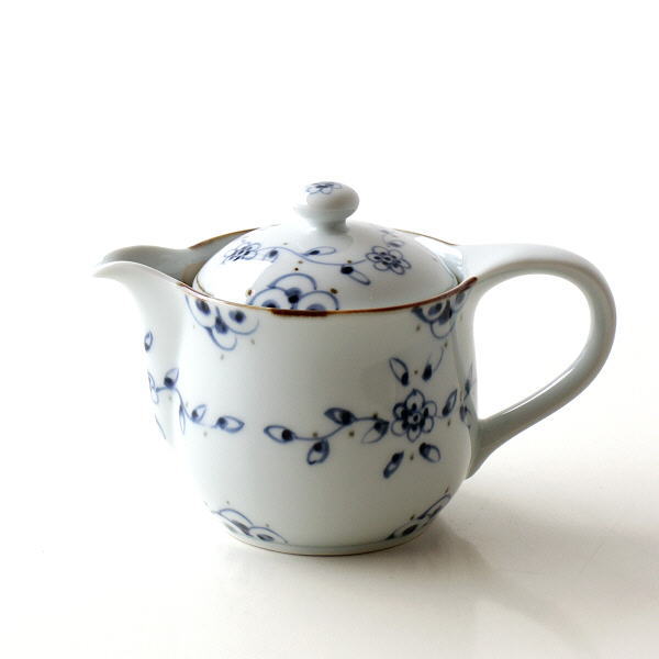 ティーポット 急須 日本製 磁器 おしゃれ きゅうす かわいい 伊万里焼 絵柄 ステンレスメッシュ茶こし付き ツル花唐草 ポット [msg4987]