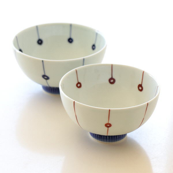 夫婦茶碗 ご飯茶碗 ごはん茶碗 お茶碗 おしゃれ ペア しのぎ模様 大小セット 和食器 有田焼 磁器 プレゼント 点丸十草飯碗 大小セット [msg6925]