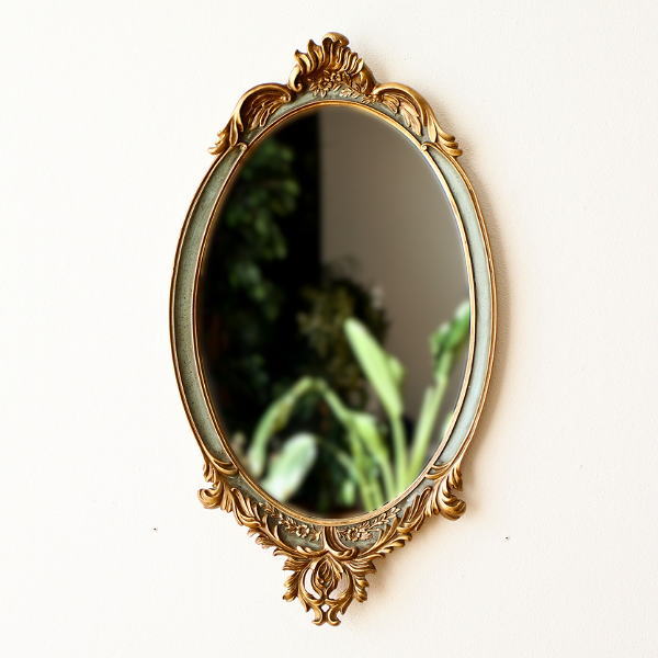 壁掛け鏡 アンティーク ミラー 楕円 ロココ調 おしゃれ ゴールド 彫刻風 装飾 オーバル ミラートレイ 玄関 リビング ヨーロピアン クラシック Rococo ウォールミラー B 【送料無料】 [pic7861]