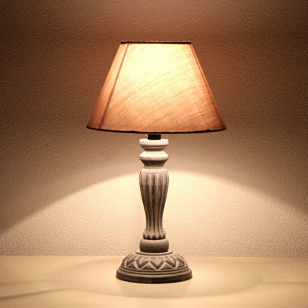 テーブルランプ テーブルライト おしゃれ ウッド ベッドサイドランプ アンティーク ライト かわいい 寝室 クラシックなテーブルランプ GY [scc1853]