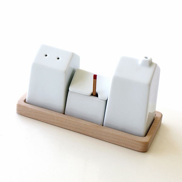 調味料入れ セット おしゃれ 磁器 国産 日本製 食器 トレー付き 陶器 焼き物 シンプル トレー付きハウスの調味料入れ 3個セット [skt6711]