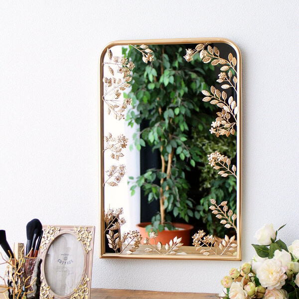 ウォールミラー 壁掛けミラー おしゃれ かわいい 鏡 壁掛け アイアン細工 アンティーク エレガント マットゴールドのフローラルミラー 【送料無料】 [spc2004]