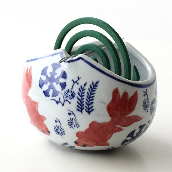 蚊取り線香入れ おしゃれ 陶器 金魚 蚊遣り 蚊やり 蚊遣り器 蚊取り線香ホルダー 和風 かわいい 陶器かやり 金魚 [swa2507]