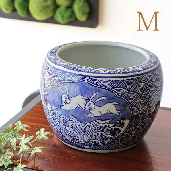火鉢 うさぎ 陶器鉢 水鉢 陶器 睡蓮鉢 メダカ鉢 植木鉢 おしゃれ ウサギ 兎 雑貨 穴なし 室内 観葉植物 鉢カバー ミニ火鉢 うさぎ絵 M [swa3564]
