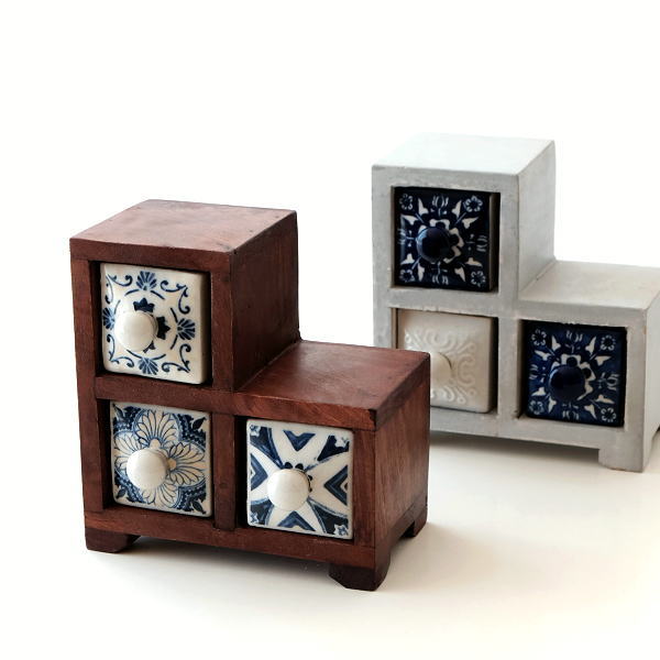 小物入れ 引き出し ミニチェスト 卓上 木製 陶器 アンティーク おしゃれ アクセサリーケース 陶器の引き出しミニチェストステア3個 ブルー＆ホワイト2タイプ [tom1266]