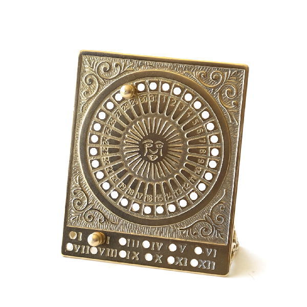 カレンダー オブジェ 置物 太陽 真鍮 ブラス ゴールド おしゃれ 飾り 小物 欧風雑貨 イタリア ヨーロピアン 真鍮の太陽カレンダーのオブジェ [tom1793]