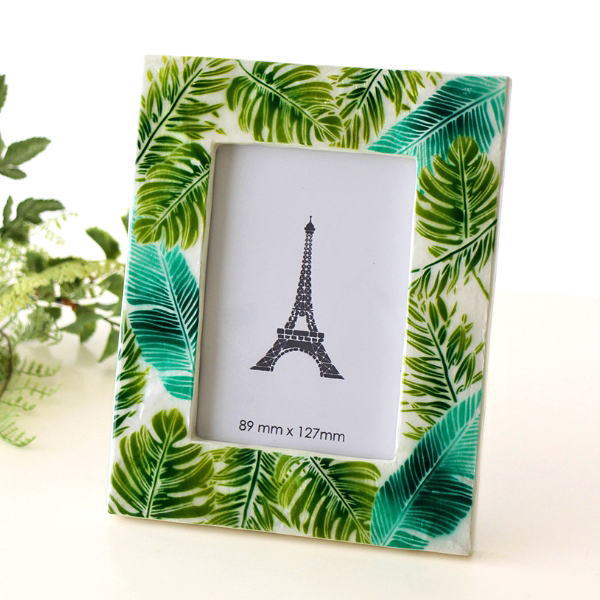 写真立て フォトフレーム L判 おしゃれ カピス貝 シェル ハワイアン グリーン 緑 植物 南国 リゾート 海 ナチュラル 横置き対応 ギフト プレゼント カピスフォトフレーム ロカヒ [tom8011]