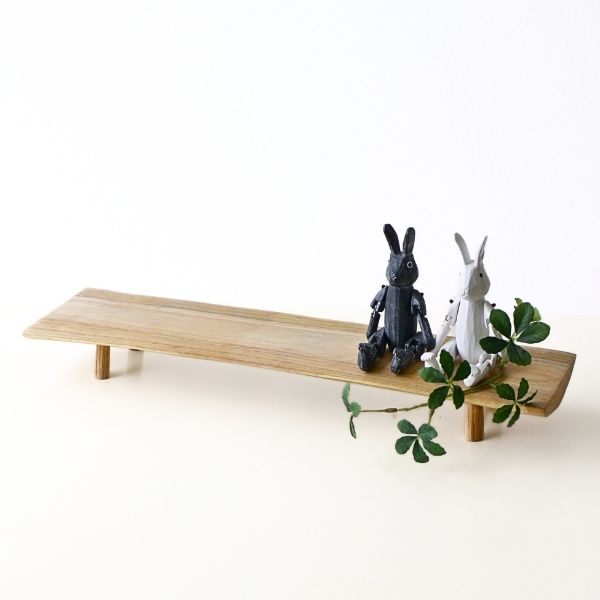 チークトレー おしゃれ 天然木 ディスプレイスタンド ナチュラル 木製 無垢 小物飾り 装飾飾り シンプルなチークの棚 ナチュラル [tom8040]