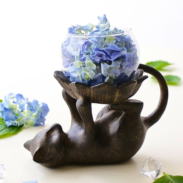 花瓶 ガラスベース 花器 フラワーベース 猫 ネコ ねこ キャンドルホルダー ガラスポット 置物 グラスポット付き寝そべりネコ [toy4135]