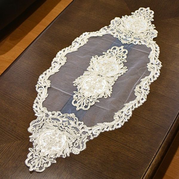 テーブルランナー おしゃれ テーブルセンター テーブルクロス チュールレース エレガント クラシック イタリアンレース テーブルセンター [vin2661]