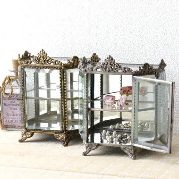 ガラスケース 真鍮 アンティーク 扉付き 小物収納ケース ミラー 2段 棚 脚付き アクセサリーケース 透明 クリア クラシック ヨーロピアン レトロな真鍮とガラスのコレクションケース 2カラー  [vin3847]