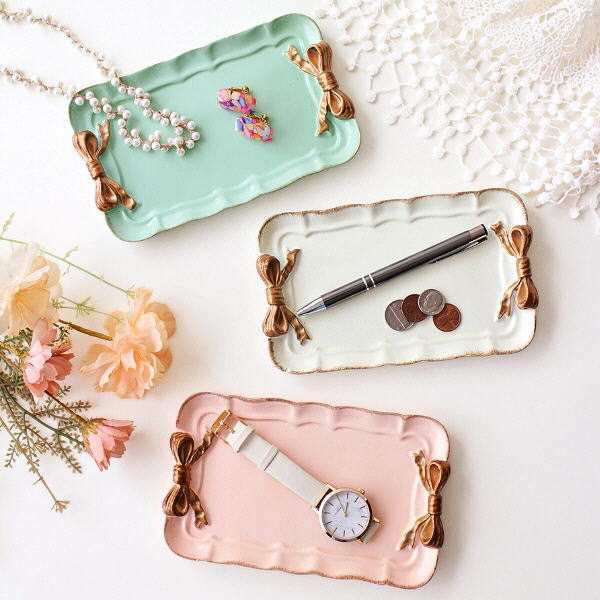 トレイ おしゃれ トレー かわいい 小物置き 小物入れ アクセサリートレイ リボン パステル パステルカラーのリボントレイ 3カラー [vin9841]