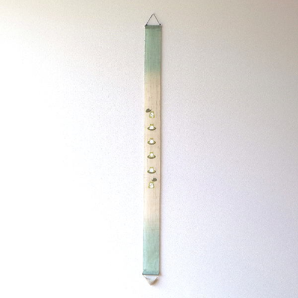 タペストリー おしゃれ 和風 和モダン 麻 縦長 細タペストリー 六かえる [wlj1394]