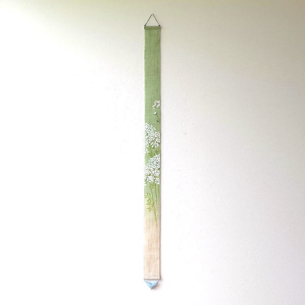 タペストリー おしゃれ 壁掛け 壁飾り かわいい ロング 手染め 和風 和モダン 麻 縦長 細長い 季節 和室 廊下 細タペストリー レースフラワー [wlj2720]